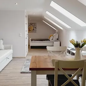 Apartament Julia, Eger