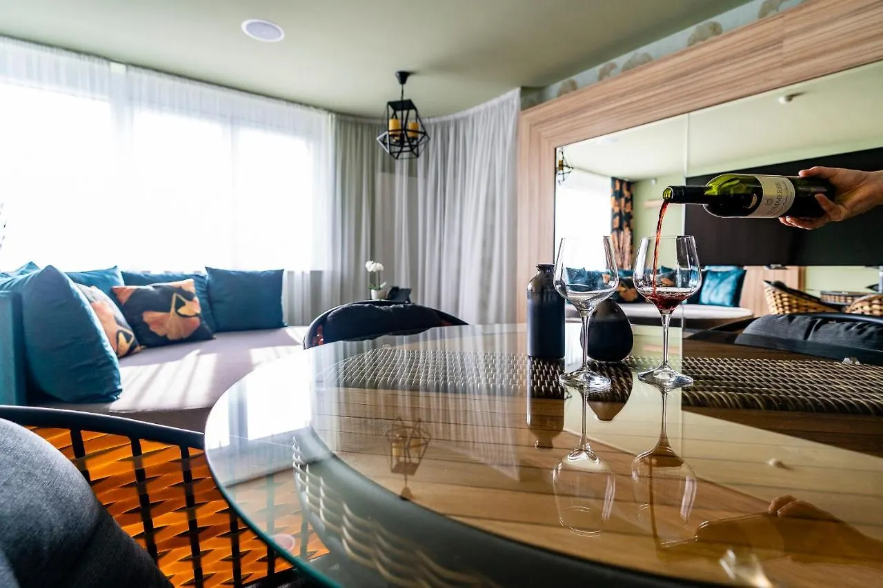 Allure Healthy Hotel & Spa Eger 4*,